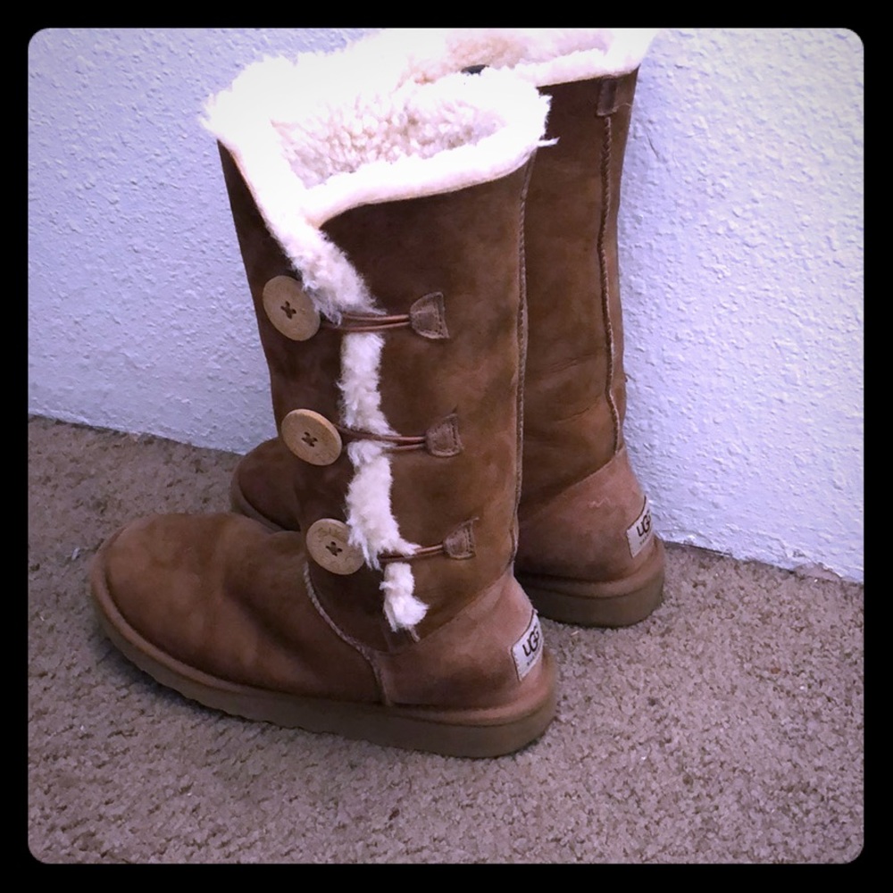 Ugg Boots - Picture 1 of 1
